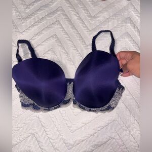 Elegant 38DDD, Navy Blue and tan Lace Trim Bra